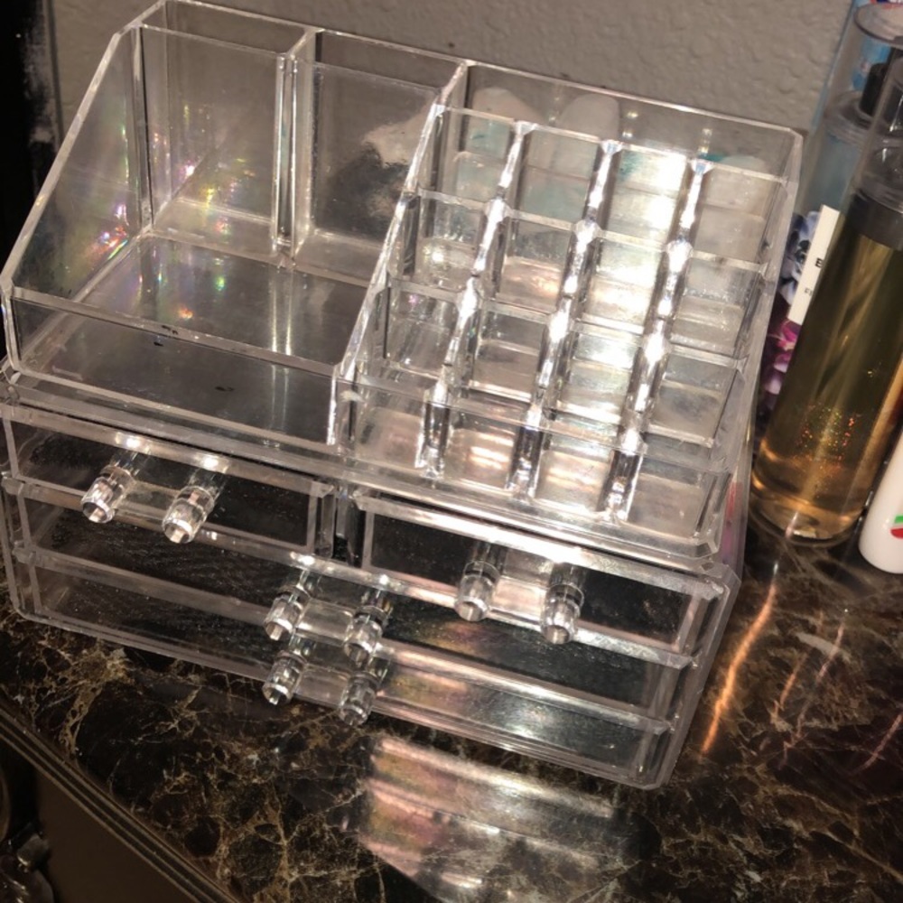 Makeup Organizer